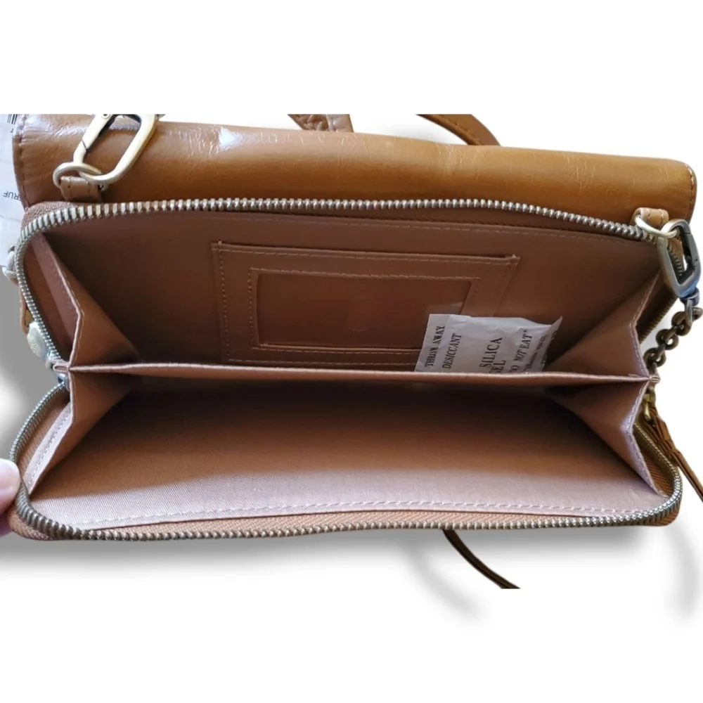 NWT Hobo Rubie Distressed Leather Crossbody Bag - Picture 5 of 11